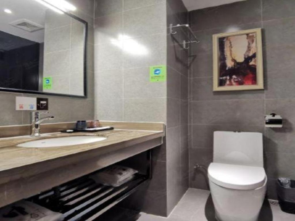 T Social Hotel Guangzhou Railway Station Branch Dış mekan fotoğraf